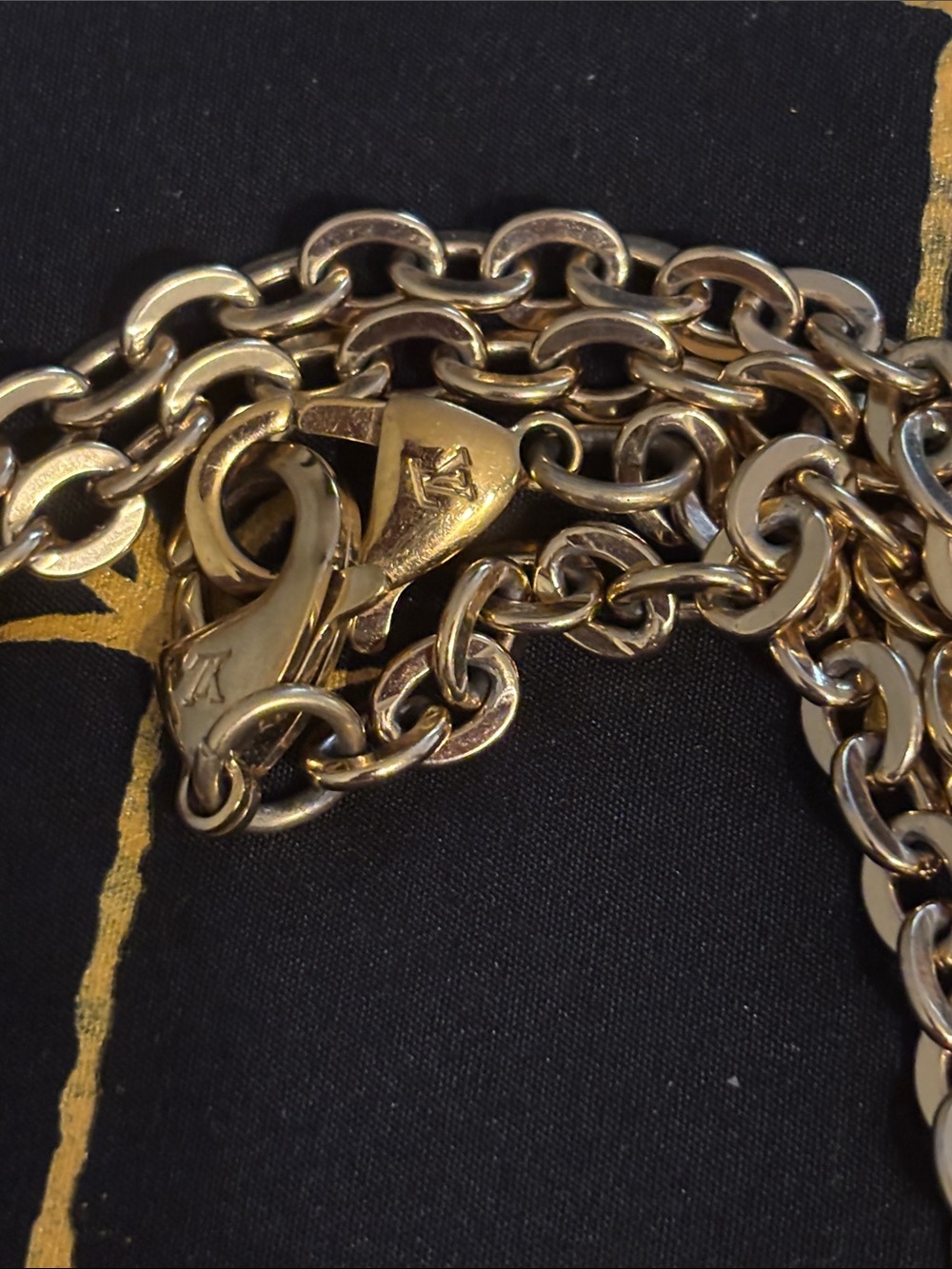 Louis Vuitton gold chain - Picture 2 of 4